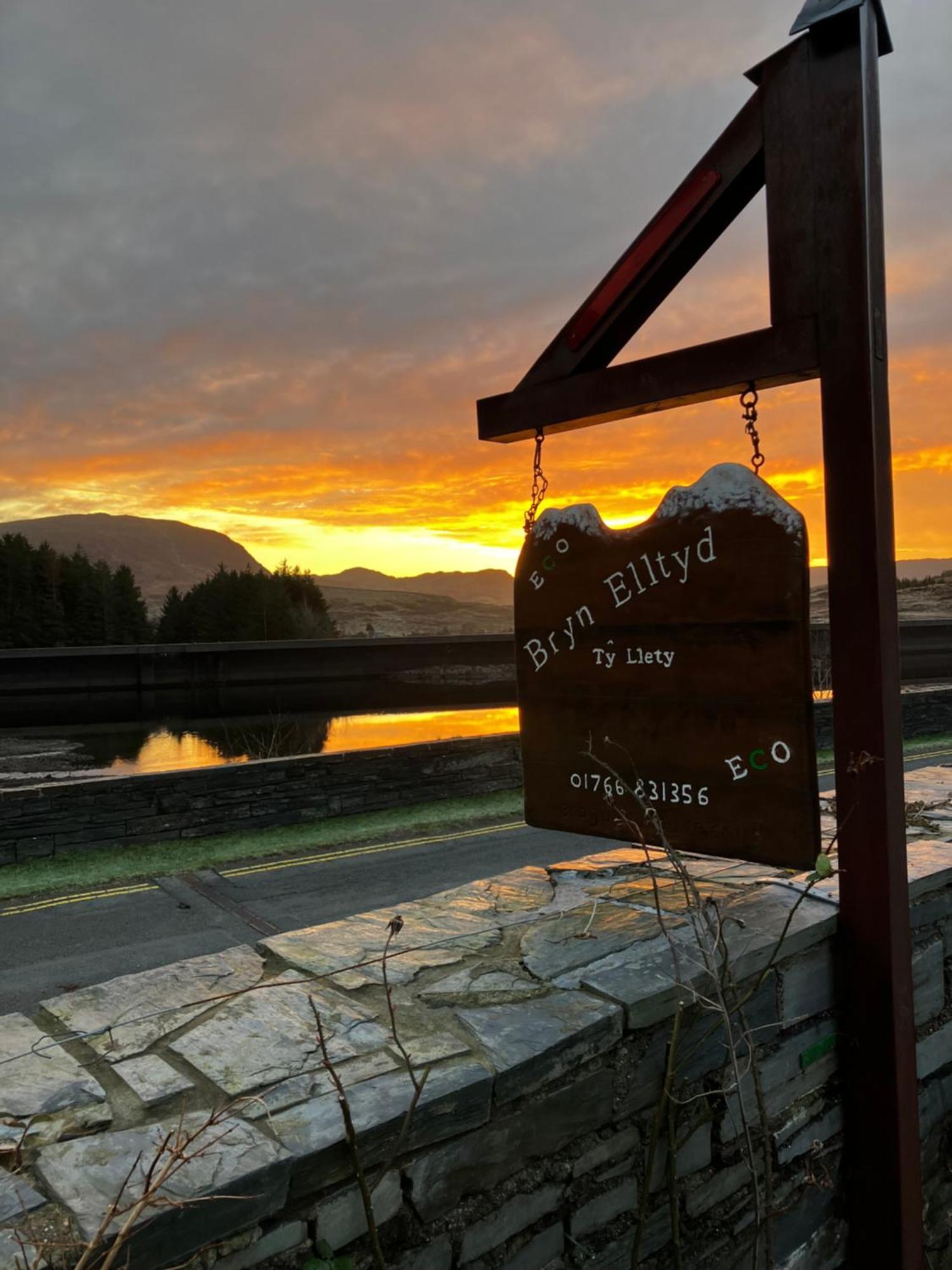 Bryn Elltyd Eco House ξενώνας Blaenau Ffestiniog Εξωτερικό φωτογραφία